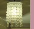 //en.espritcabane.com/recycling-crafts/bottlecap-lampshade.php